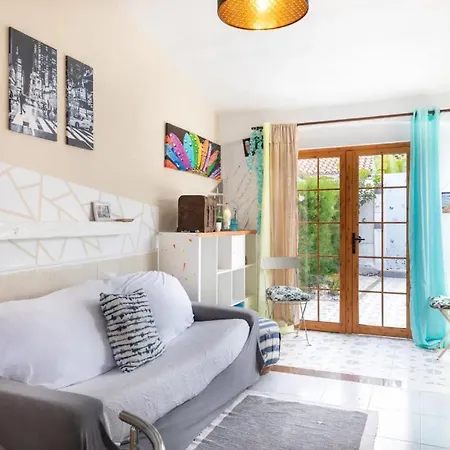 Arcoiris El Yumbo Apartman *