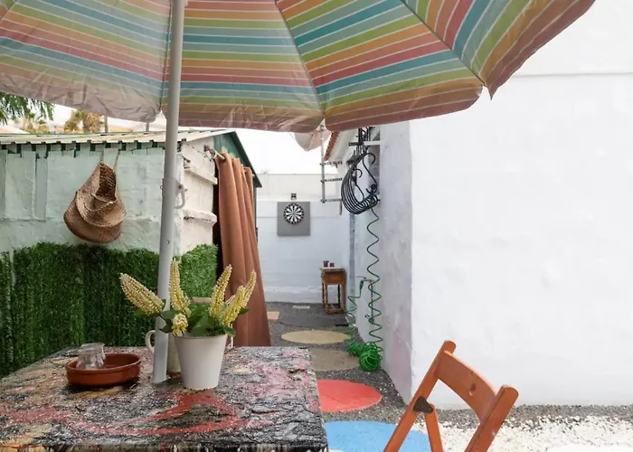 Arcoiris El Yumbo بلايا ديل إنغلز