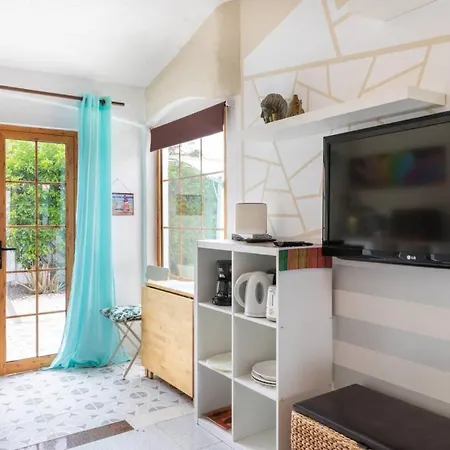 Arcoiris El Yumbo Appartement *